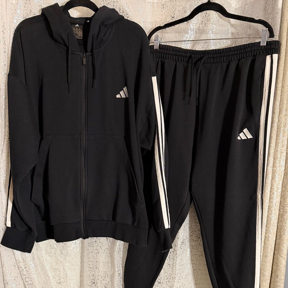 Adidas Men's Regular-Fit 3-Stripes Hoodie  2XL and Pants XL